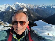 95 Selfie con vista verso le cime (da sx) del  Siltri, Cavallo, Pegherolo...